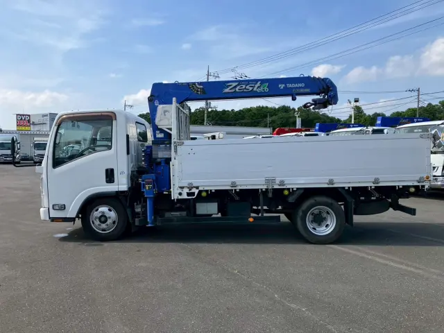 いすゞ エルフ SKG-NMR85AR(2WD)の写真15