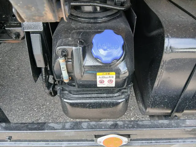 いすゞ エルフ 2RG-NPR88YN(2WD)の写真21