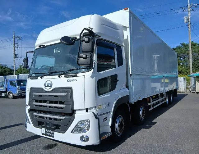 UD クオン 2PG-CG5CA(8x4)の写真1
