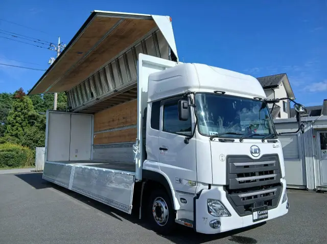 UD クオン 2PG-CG5CA(8x4)の写真5
