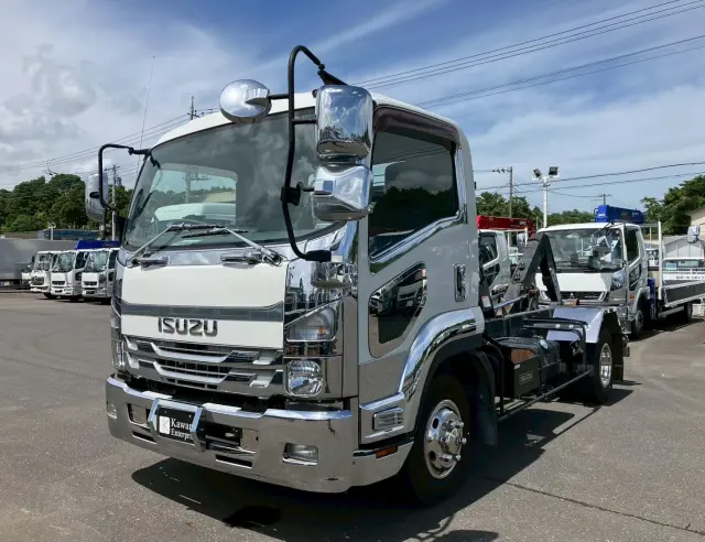 いすゞ フォワード TKG-FRR90S2の写真3