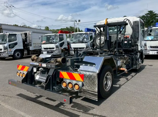 いすゞ フォワード TKG-FRR90S2の写真10