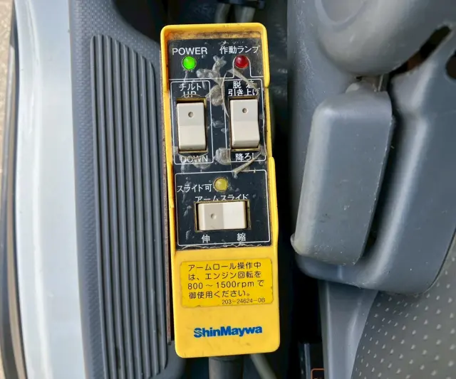 いすゞ フォワード TKG-FRR90S2の写真46