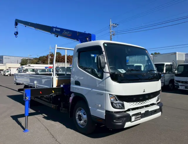 三菱 キャンター 2PG-FEB90(2WD)の写真5