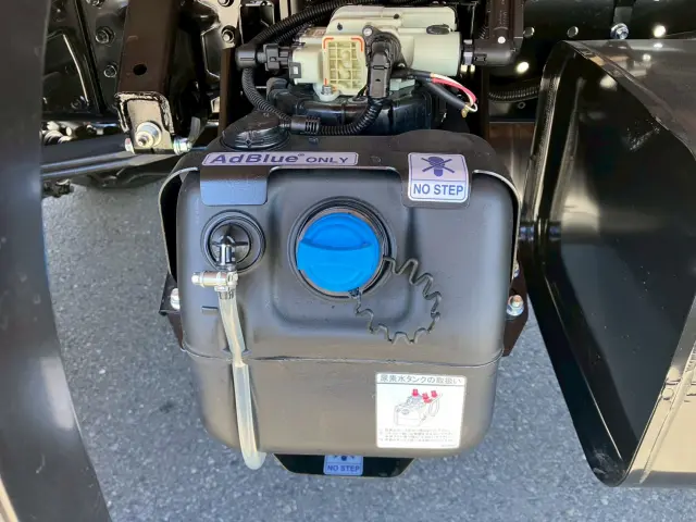 三菱 キャンター 2PG-FEB90(2WD)の写真27