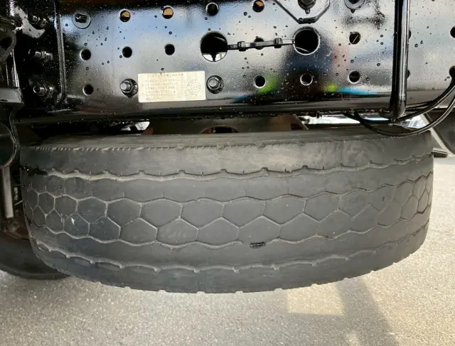 いすゞ エルフ TRG-NMR85N(2WD)の写真27