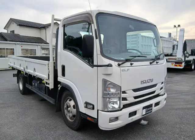 いすゞ エルフ 2RG-NPR88YN(2WD)の写真3