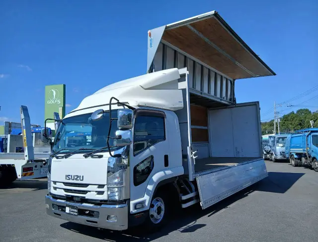 いすゞ フォワード 2RG-FRR90T2(2WD)の写真2