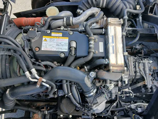 いすゞ フォワード 2RG-FRR90T2(2WD)の写真26