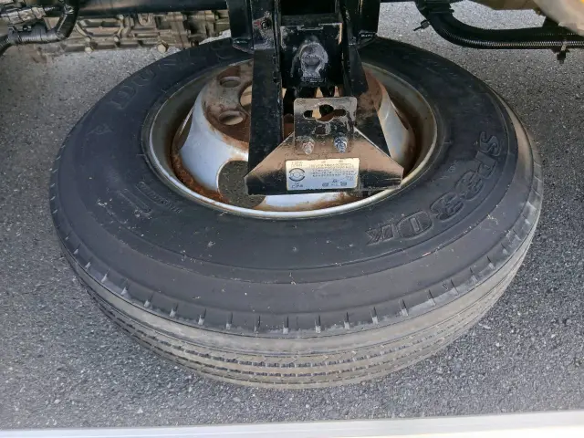 いすゞ フォワード 2RG-FRR90T2(2WD)の写真33