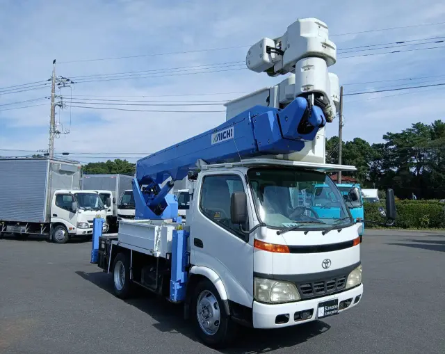 トヨタ ダイナ PB-XZU354H(2WD)の写真3