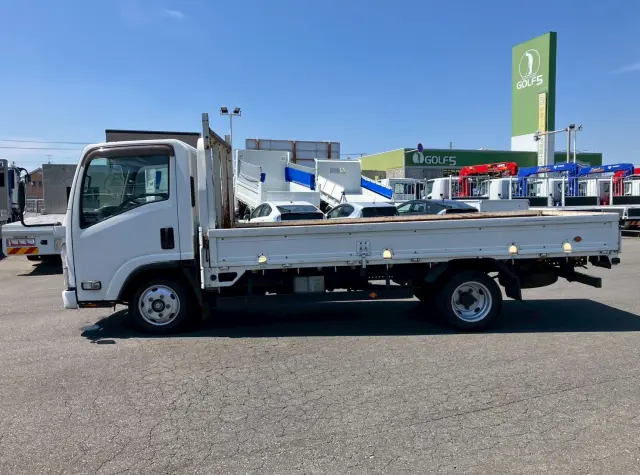 いすゞ エルフ TRG-NLR85AR(2WD)の写真16