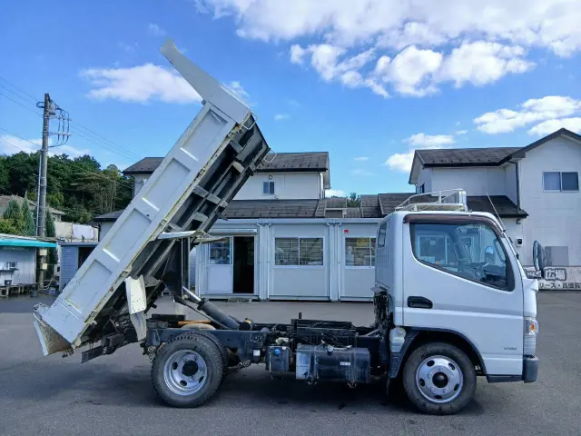 三菱 キャンター TPG-FBA60(2WD)の写真7