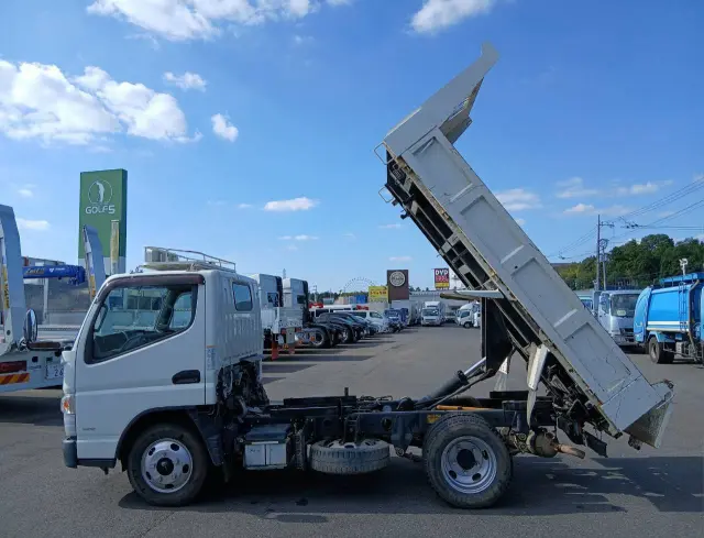 三菱 キャンター TPG-FBA60(2WD)の写真16