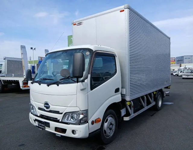 日野 デュトロ 2RG-XZU655M(2WD)の写真1
