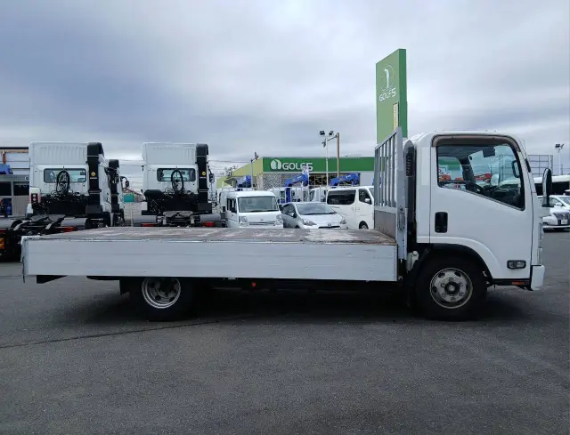 いすゞ エルフ 2RG-NPR88YN(2WD)の写真5