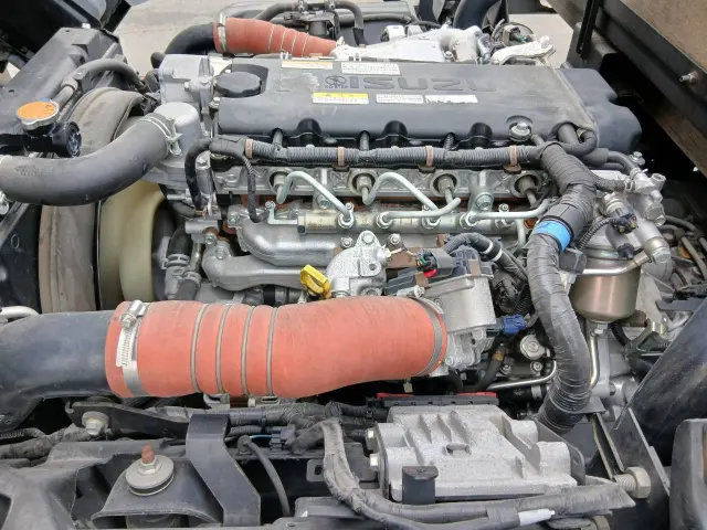 いすゞ エルフ 2RG-NPR88YN(2WD)の写真15