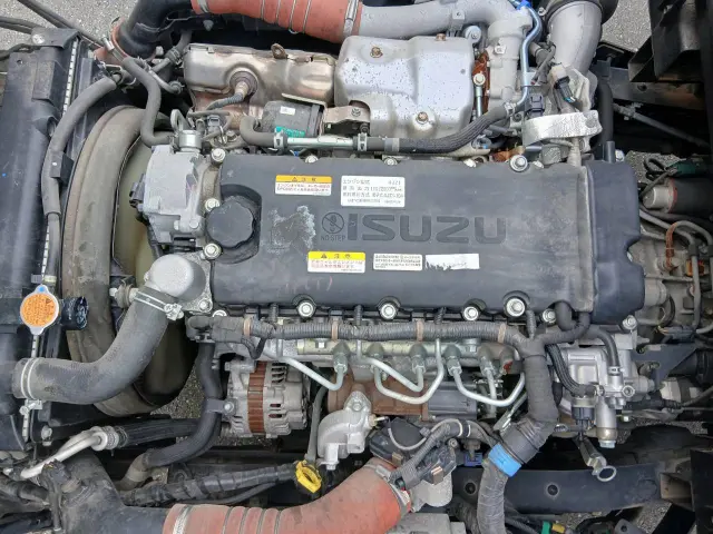 いすゞ エルフ 2RG-NPR88YN(2WD)の写真16