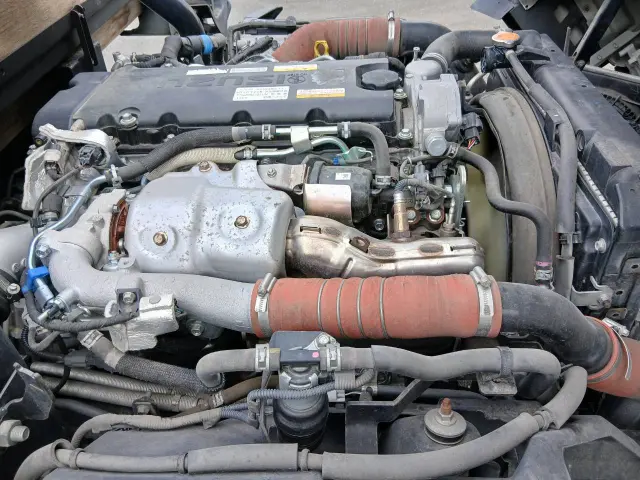 いすゞ エルフ 2RG-NPR88YN(2WD)の写真17