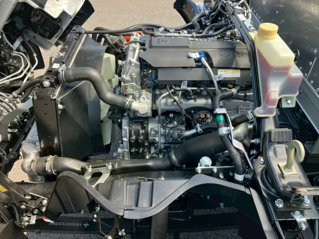 三菱 キャンター 2PG-FEB80(2WD)の写真26