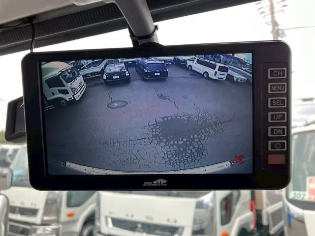 いすゞ エルフ TRG-NJR85ANの写真37