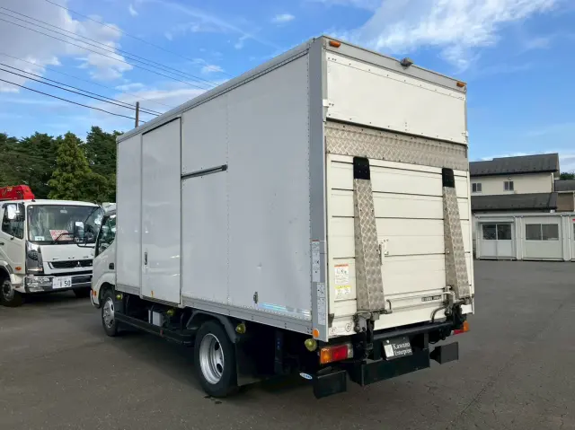 日野 デュトロ TKG-XZU650Mの写真14