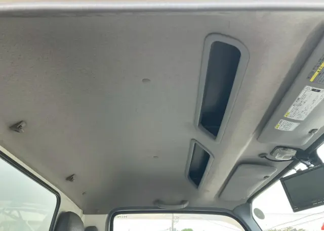 日野 デュトロ TKG-XZU650Mの写真32