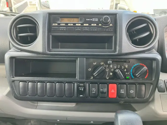 日野 デュトロ TKG-XZU650Mの写真35