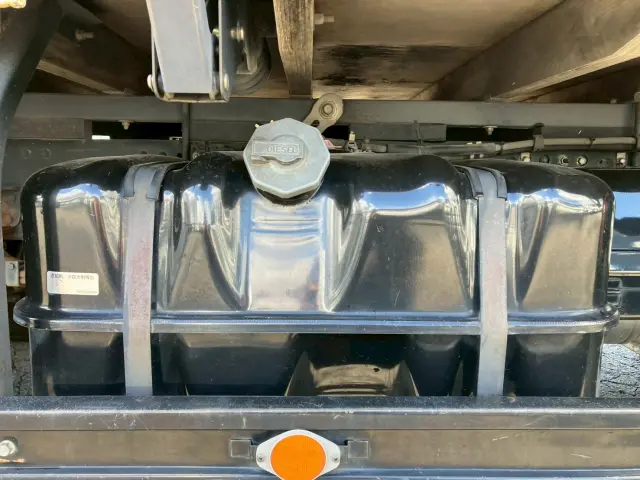 いすゞ エルフ TPG-NPR85YNの写真23