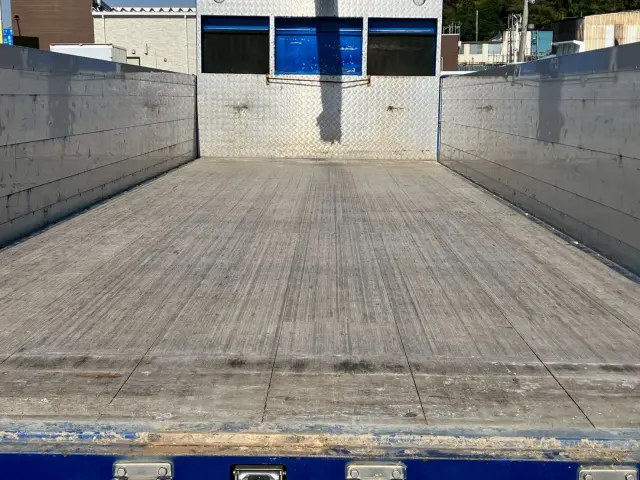 三菱 スーパーグレート 2PG-FV70HY(6x4)の写真12