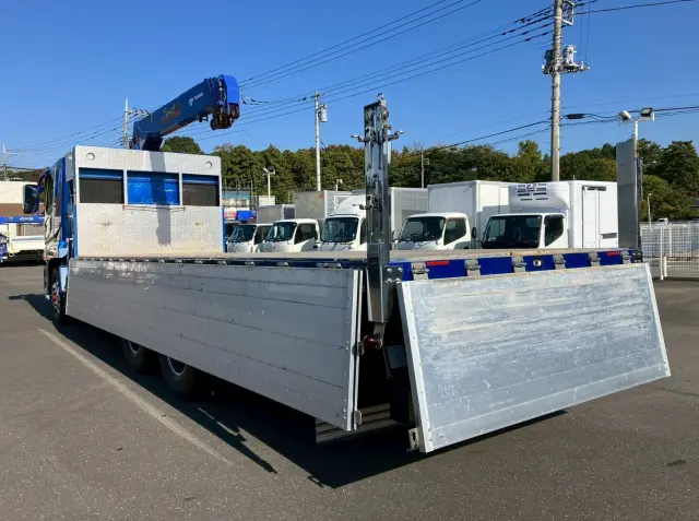 三菱 スーパーグレート 2PG-FV70HY(6x4)の写真15