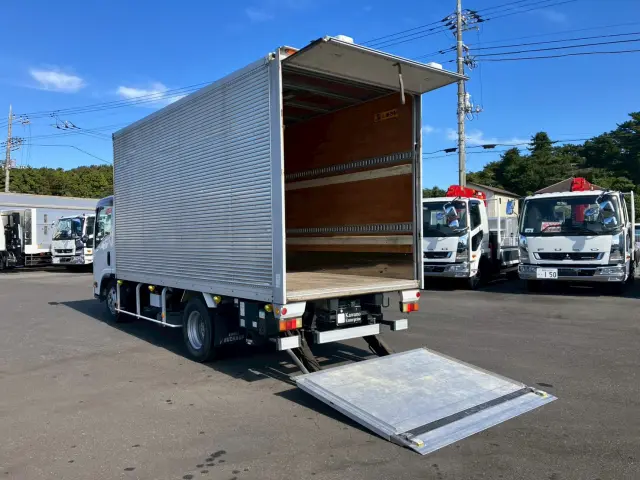 いすゞ エルフ TKG-NMR85AN(2WD)の写真14