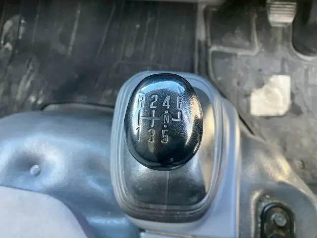 いすゞ エルフ TKG-NMR85AN(2WD)の写真31