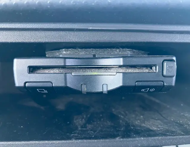 いすゞ エルフ TKG-NMR85AN(2WD)の写真33