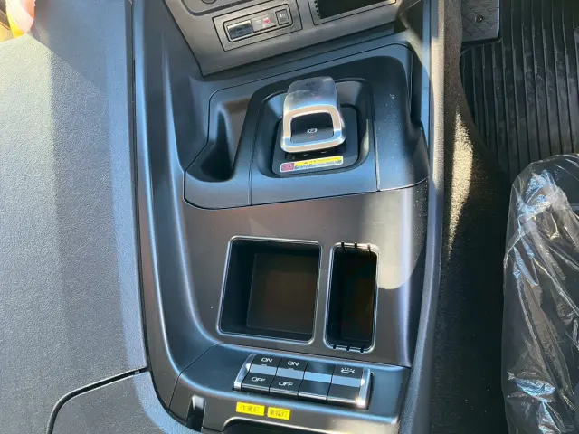 三菱 スーパーグレート 2PG-FS84VZ(8x4)の写真45