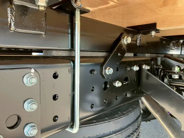 三菱 キャンター 2PG-FEB80(2WD)の写真19