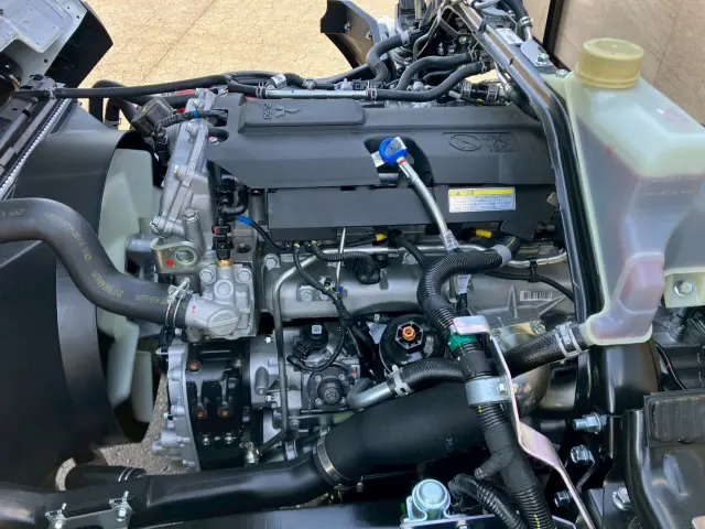 三菱 キャンター 2PG-FEB80(2WD)の写真24