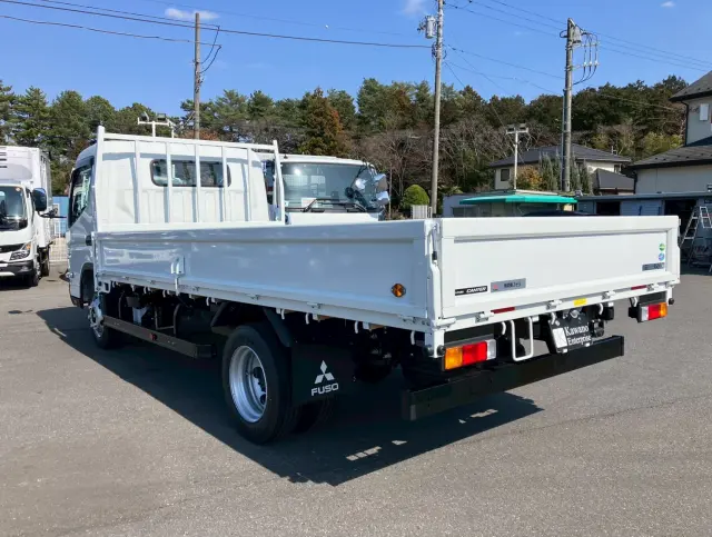 三菱 キャンター 2PG-FEB80(2WD)の写真11