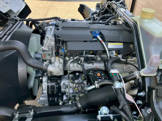 三菱 キャンター 2PG-FEB80(2WD)の写真24