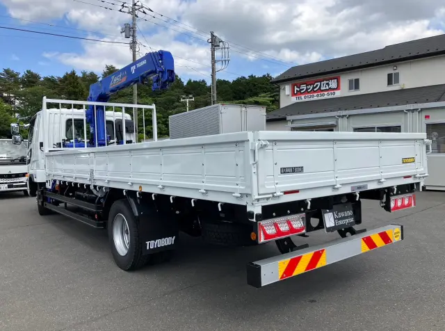 三菱 ファイター 2KG-FK62FZの写真13