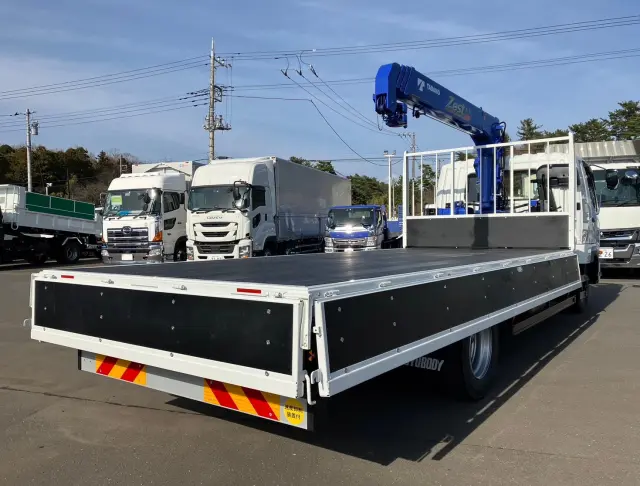 三菱 ファイター 2KG-FK62FZ(2WD)の写真9