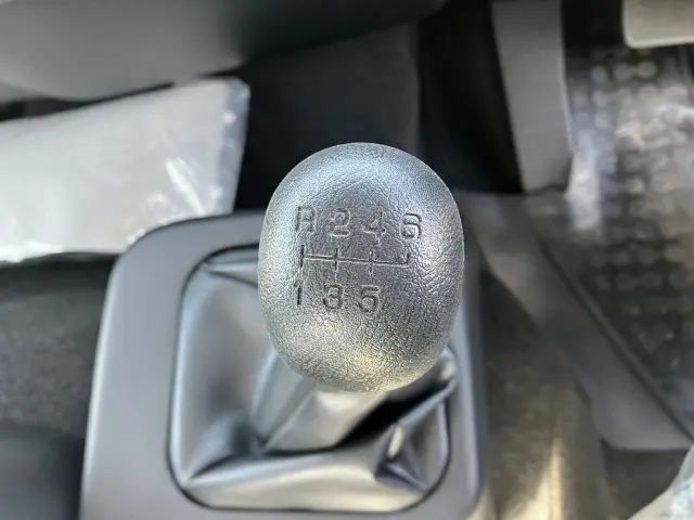 三菱 ファイター 2KG-FK62FZの写真34