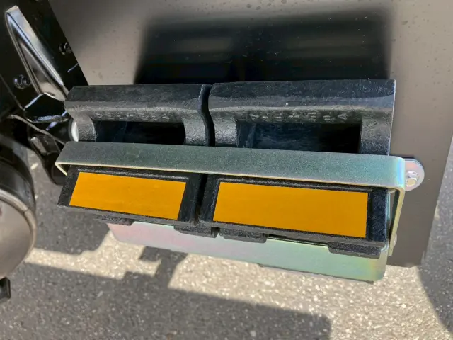 三菱 キャンター 2RG-FBA20(2WD)の写真23