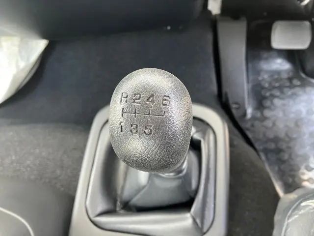 三菱 ファイター 2KG-FK62FZ(2WD)の写真33