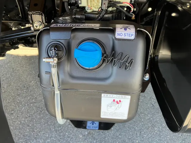 三菱 キャンター 2PG-FEB80(2WD)の写真16