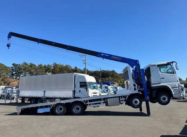 三菱 スーパーグレート 2PG-FS70HZ(8x4)の写真8