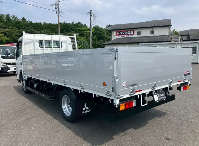 三菱 キャンター 2RG-FEB50(2WD)の写真11