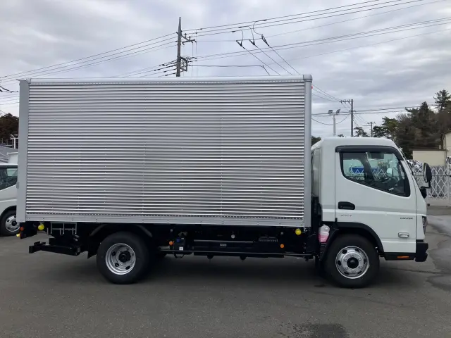 三菱 キャンター 2PG-FEB80の写真4