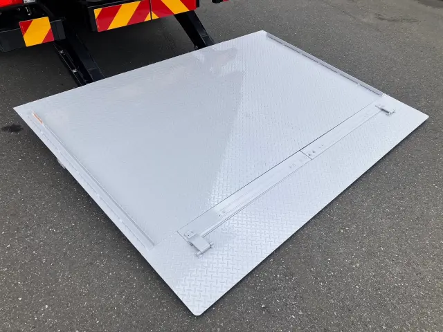 三菱 キャンター 2PG-FEB80の写真16