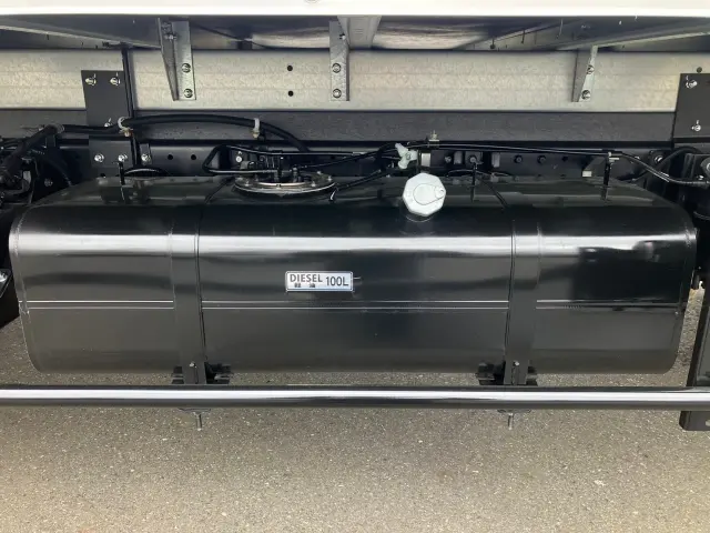 三菱 キャンター 2PG-FEB80の写真24